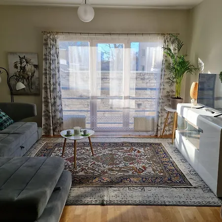 Cozy Retreat At The Heart Of 아파트 탈린