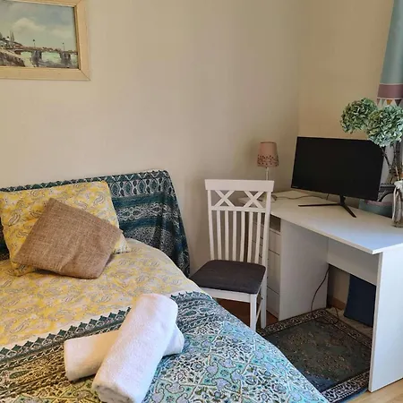 Cozy Retreat At The Heart Of 아파트 탈린