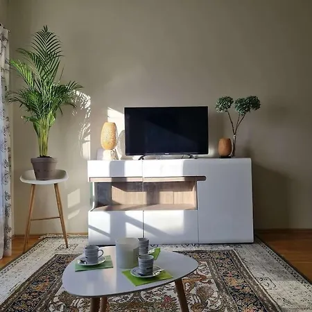 Cozy Retreat At The Heart Of Tallinn