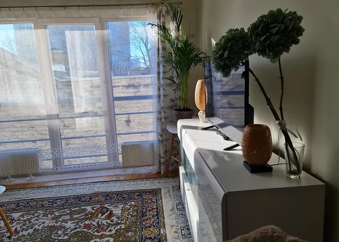 Cozy Retreat At The Heart Of