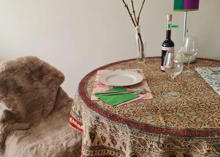 Διαμέρισμα Cozy Retreat At The Heart Of *